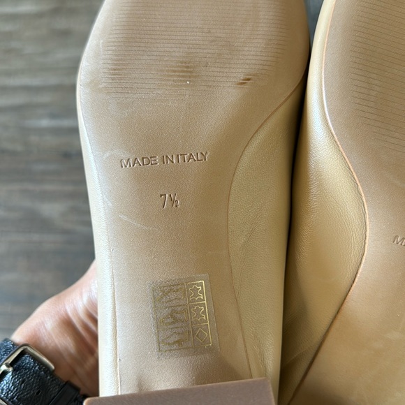 The Italian Leather Day Heel in light tan taupe size 7.5 - Picture 11 of 11